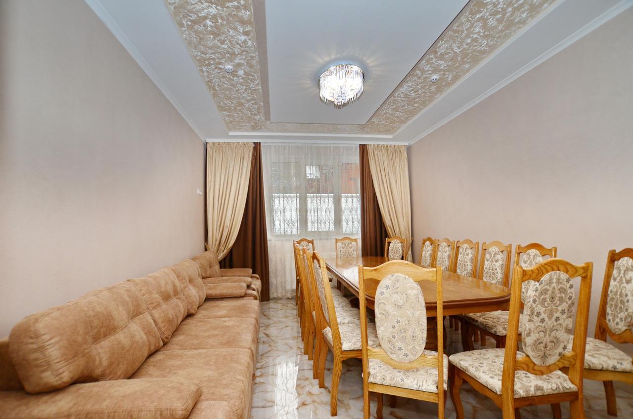 Apart-Hotel Orlan Mykulychyn Ngoại thất bức ảnh