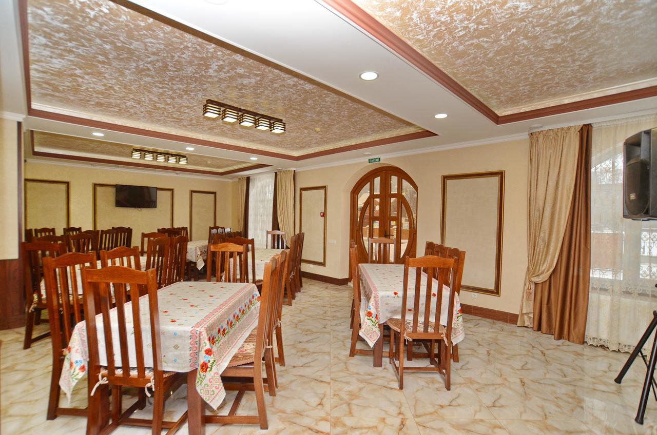 Apart-Hotel Orlan Mykulychyn Ngoại thất bức ảnh