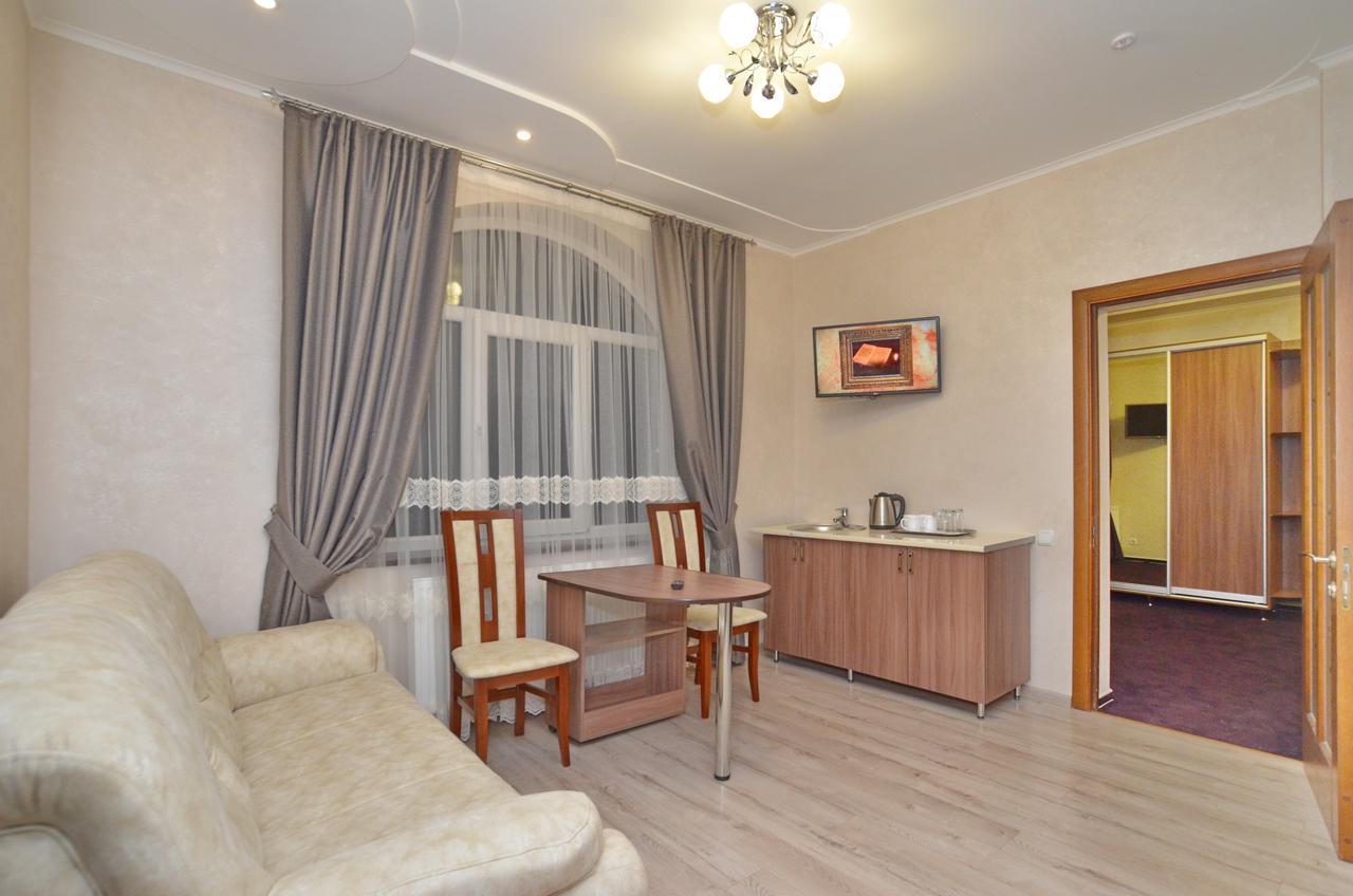Apart-Hotel Orlan Mykulychyn Ngoại thất bức ảnh